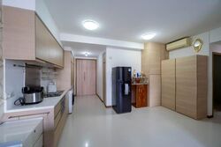 Waterfront Gold (D16), Condominium #538011341